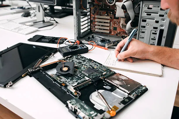 Reparación de computadoras y laptops